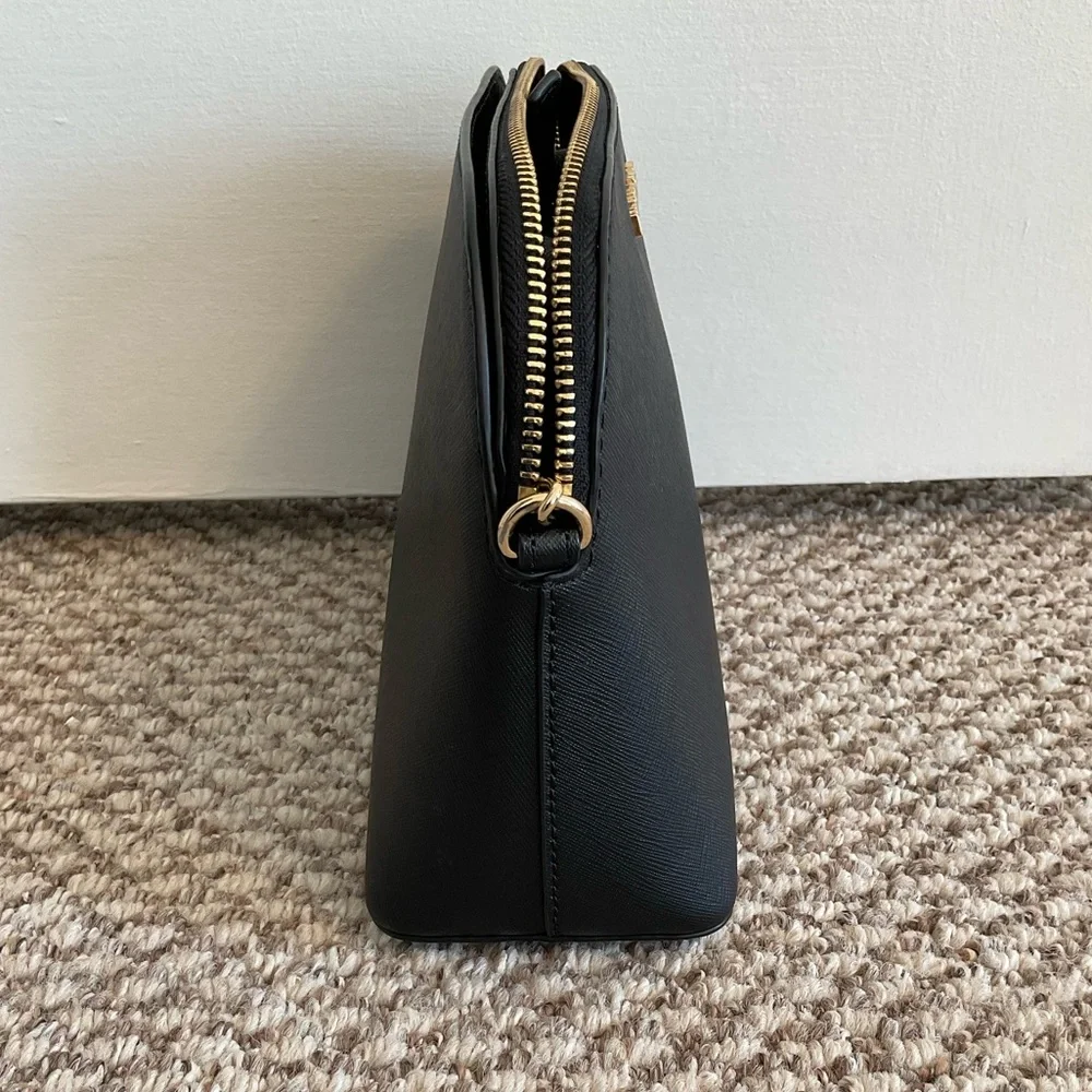 MICHAEL KORS - Small Crossbody Tote w/ Gold Tone Accents - EUC